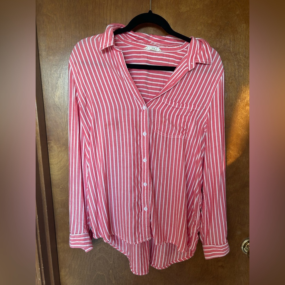 Flowy Red and White Woman’s Button Down